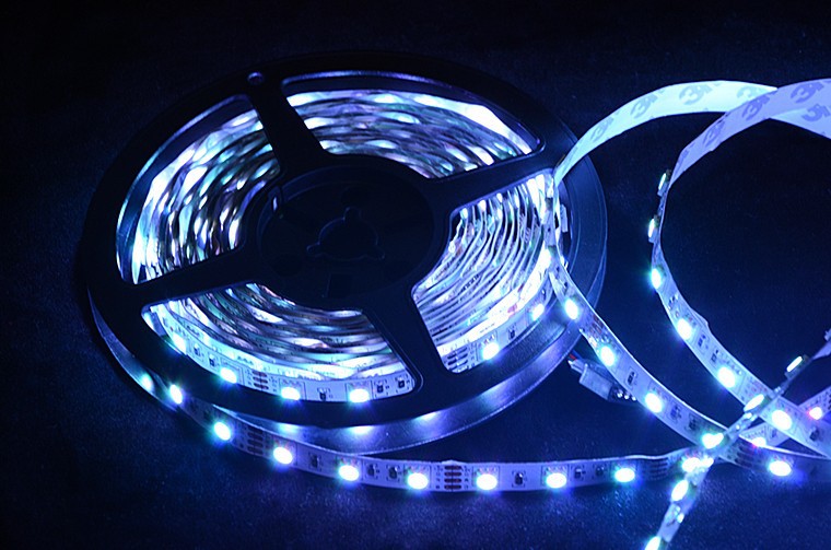 5050 RGB LED Strip 5M 60Leds M SMD Non Waterproof Flexible Strips Light+44 Key IR Remote Controller+12V 5A Power Adapter LS30