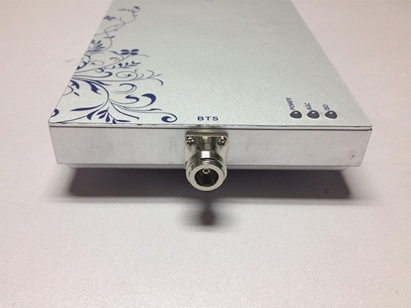 3G Cell Phone Signal Repeater UMTS 2100MHz W CDMA Mobile Signal Booster Amplifiers 75db Gain