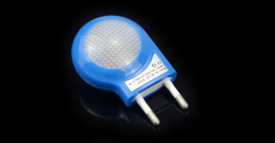 1Pcs Cute Mini LED Night lights Auto Sensor Smart lighting Control lamp AC110V 240V Emergency Nightlight For Baby Bedroom Gift
