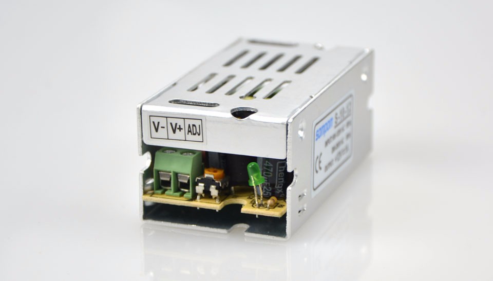 100V 265V to DC12V 1A 15W Switch Power Supply Adapter LED Driver lighting Transformer Converter for RGB LED Strip light 3528