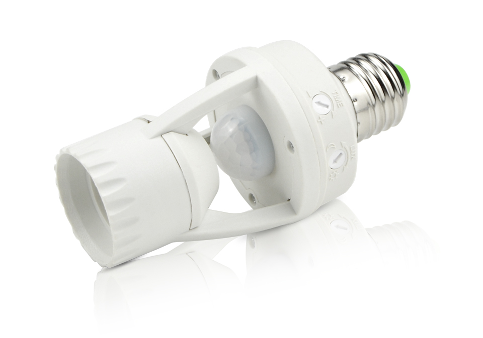 Sensor Switch Infrared PIR Motion Sensor E27 LED lamp Base Holder 110V 220V light control Infrared Induction Bulb Socket